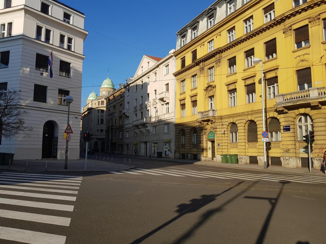 Palace Apartments By Zgrent Zagabria Esterno foto